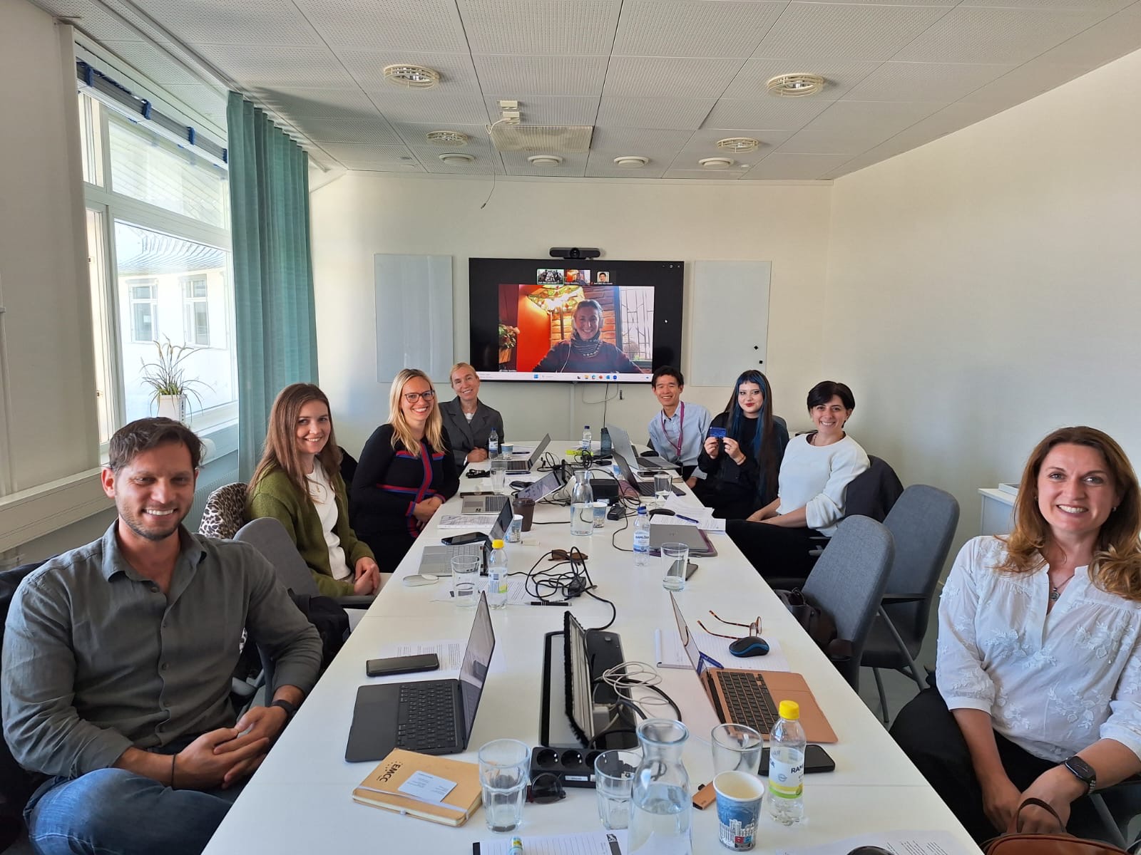 Photo 2025-05-15, 16 59 37